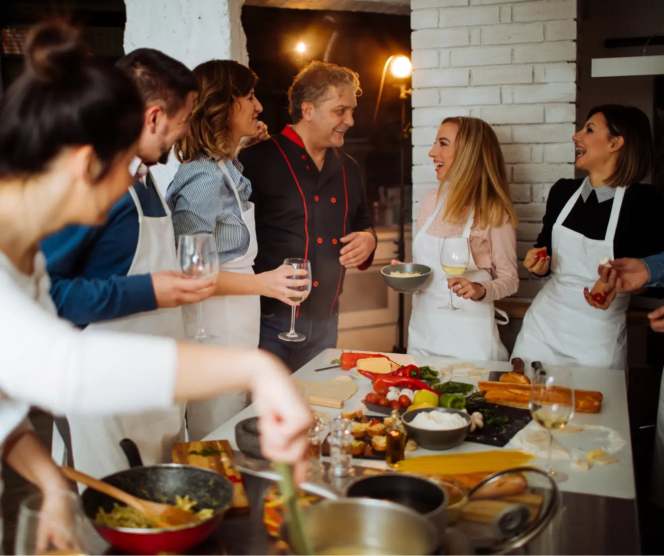 Un atelier team building cuisine en entreprise pour rebooster votre équipe