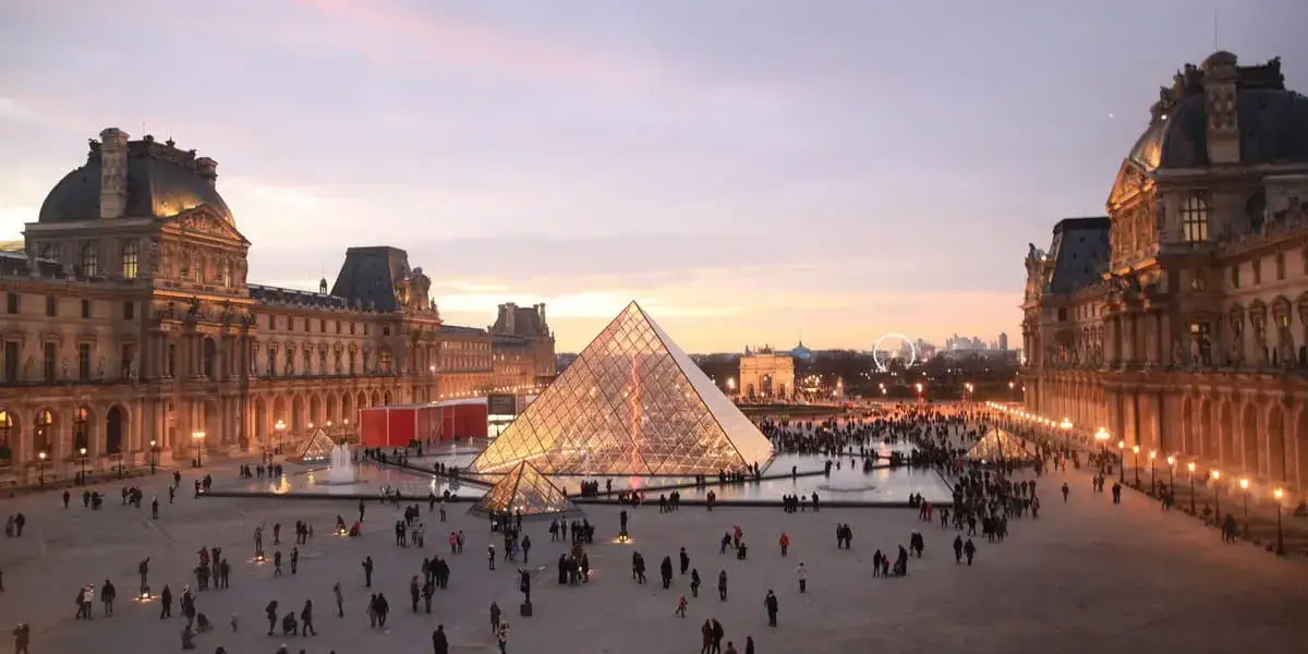 Chasse au trésor au Louvre