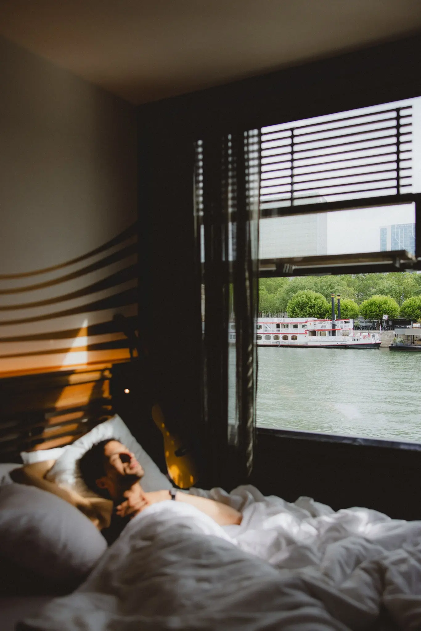 OFF Paris Seine 12