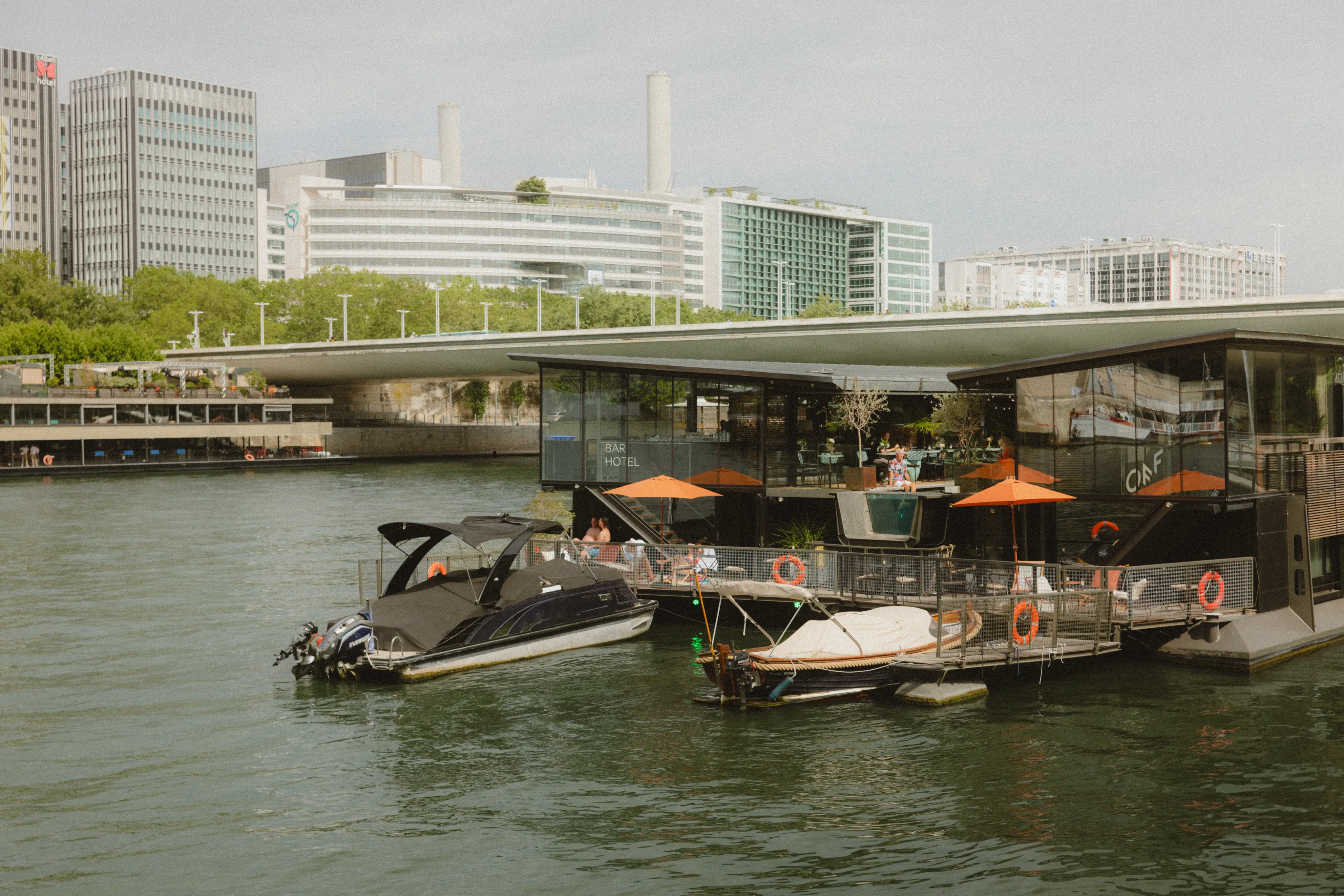 OFF Paris Seine 1