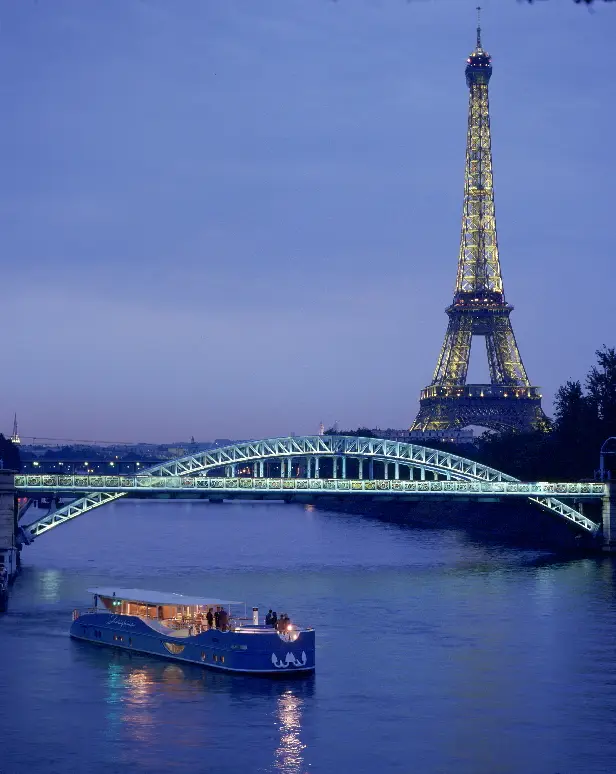 Le Yacht Joséphine 10