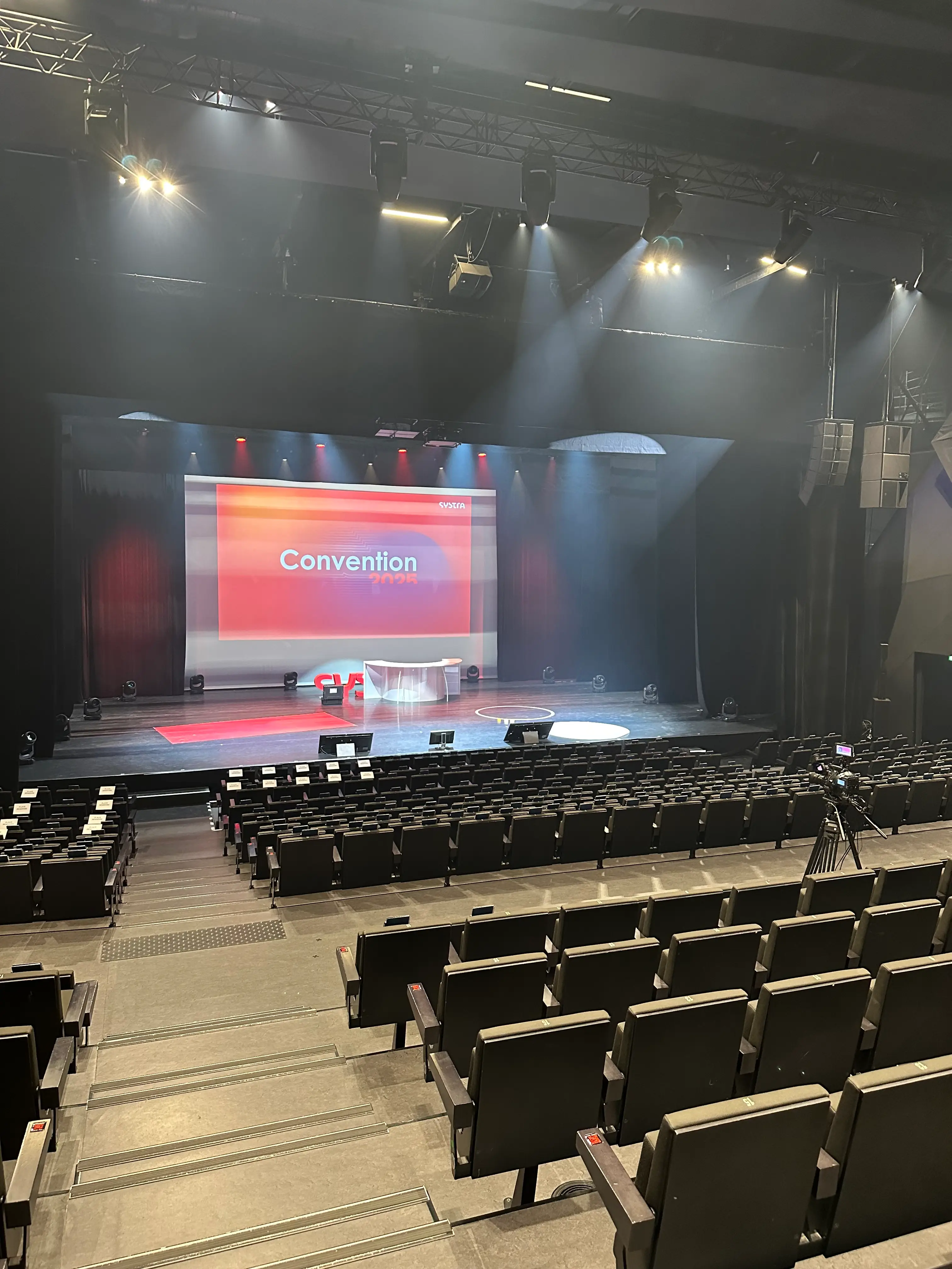 Théâtre Le 13e Art 9