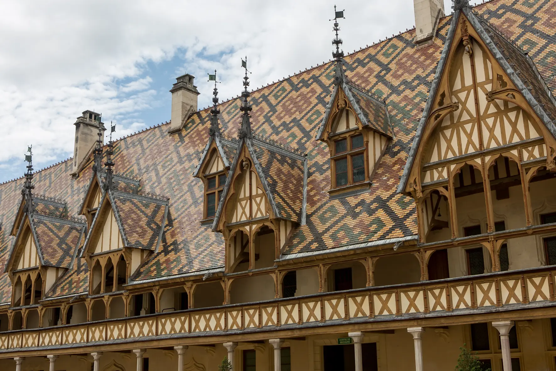 ALFRED HOTELS - Beaune*** 2