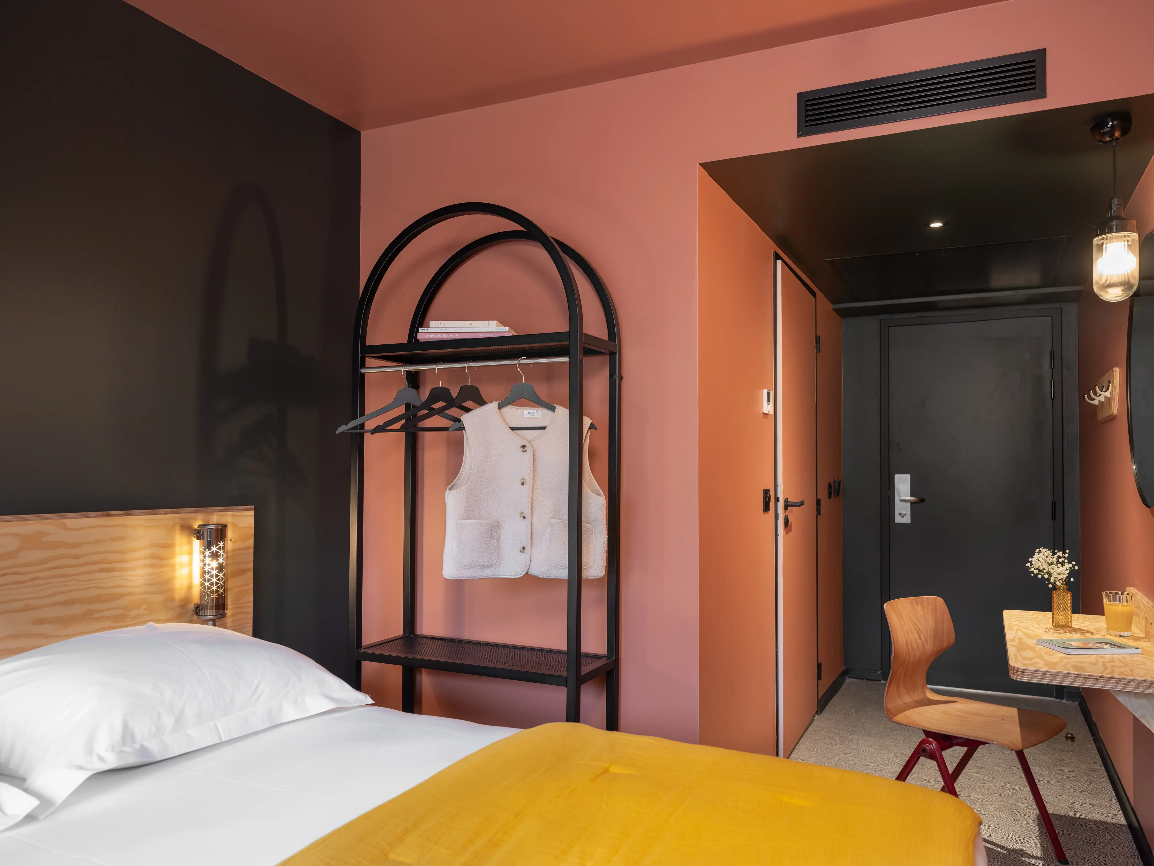 Eklo Hotel Paris Porte de Versailles 18