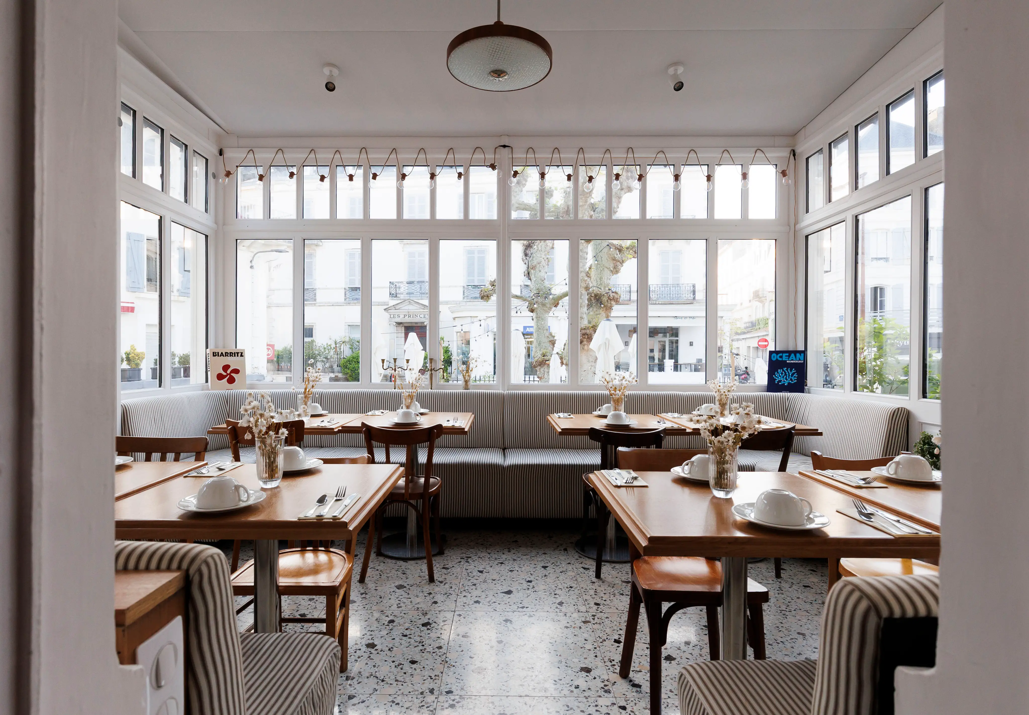 ALFRED HOTELS - Biarritz Les Halles *** 17
