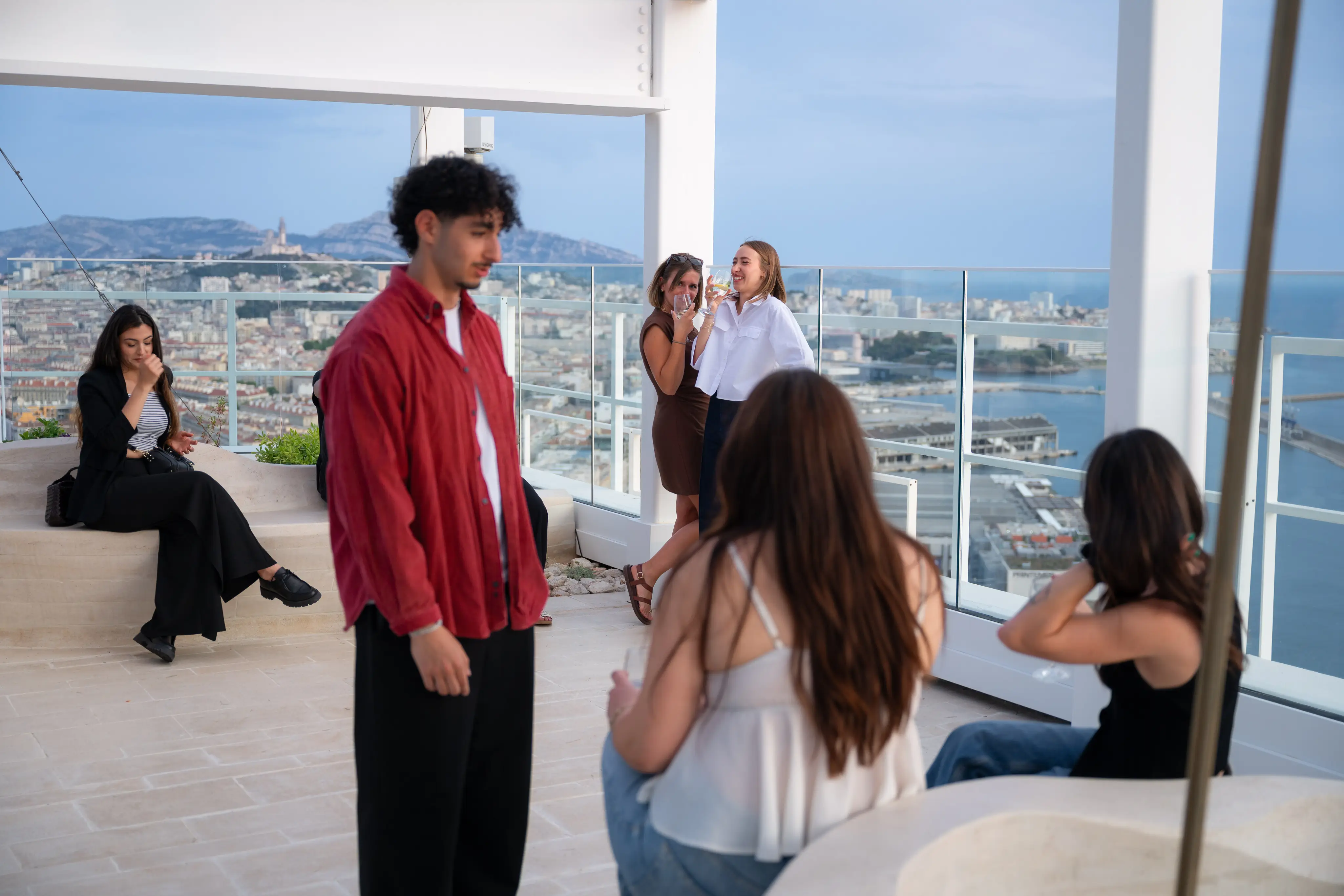 Sky Center La Tour la Marseillaise 7