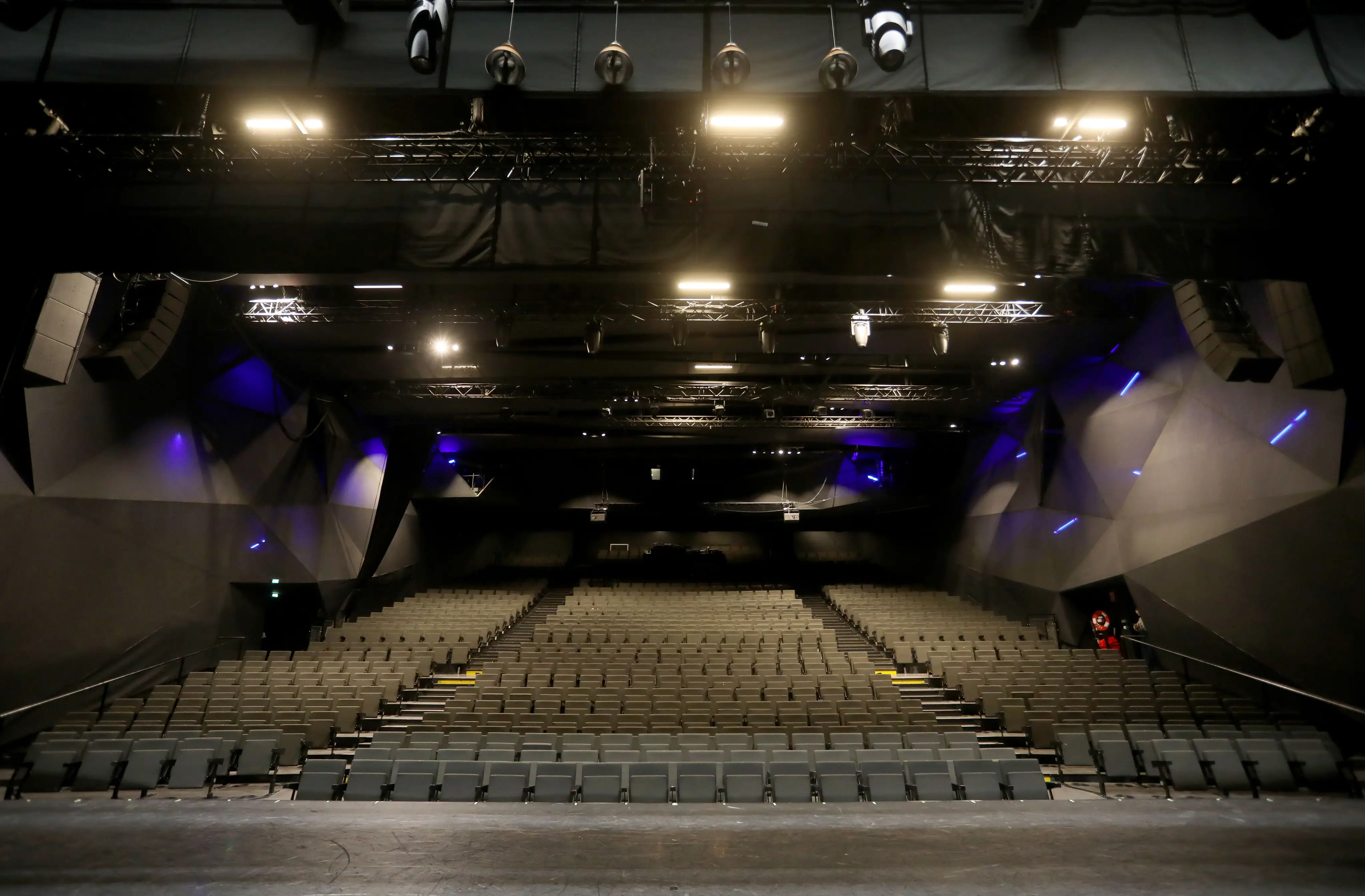 Théâtre Le 13e Art 11