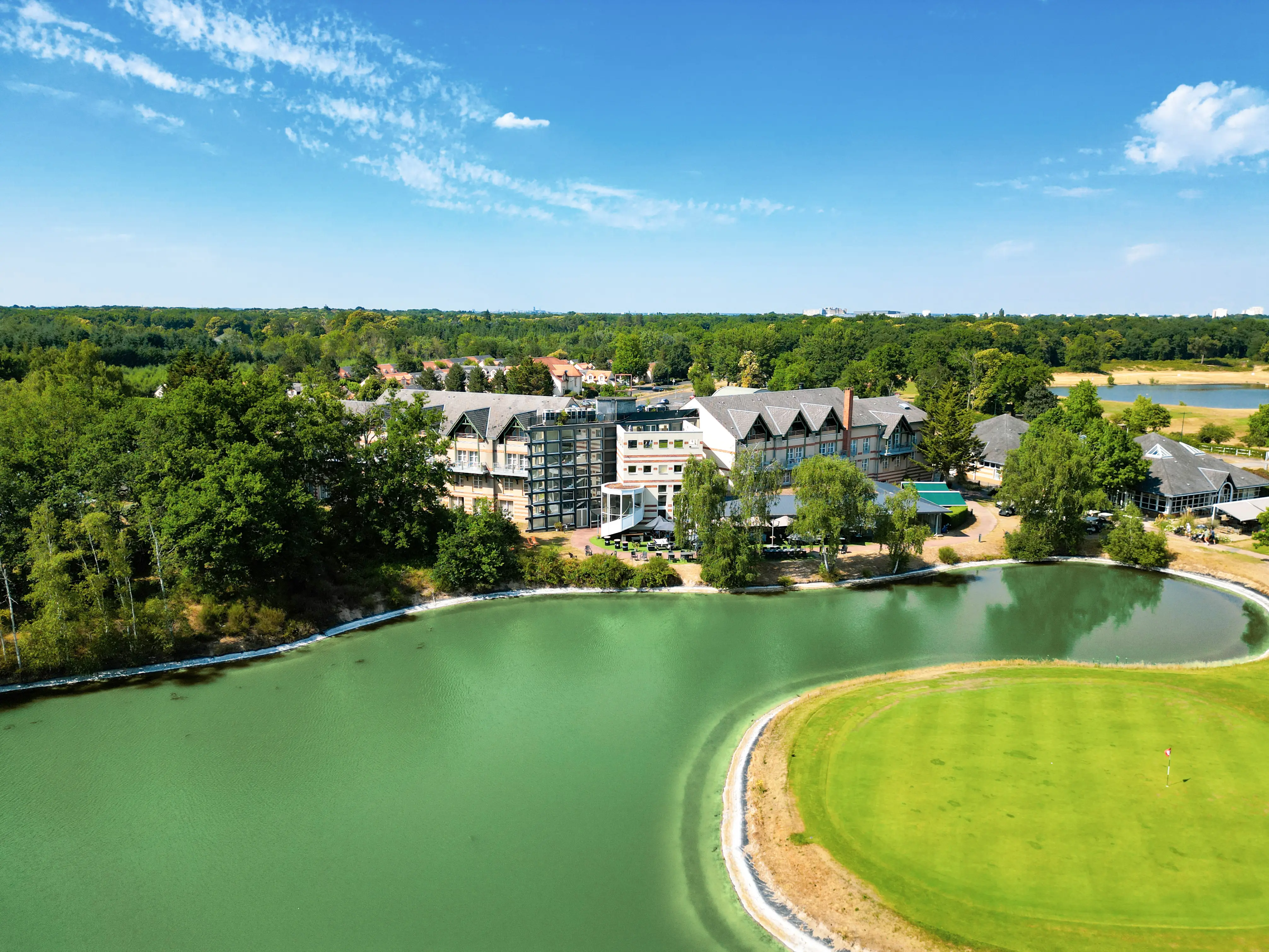 Mercure Orléans Portes de Sologne 100