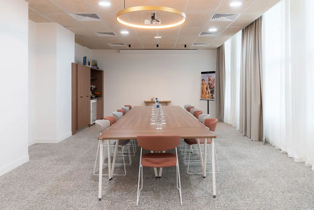 Mercure Paris Ivry Quai de Seine 9