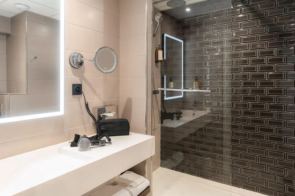 Mercure Paris Ivry Quai de Seine 17