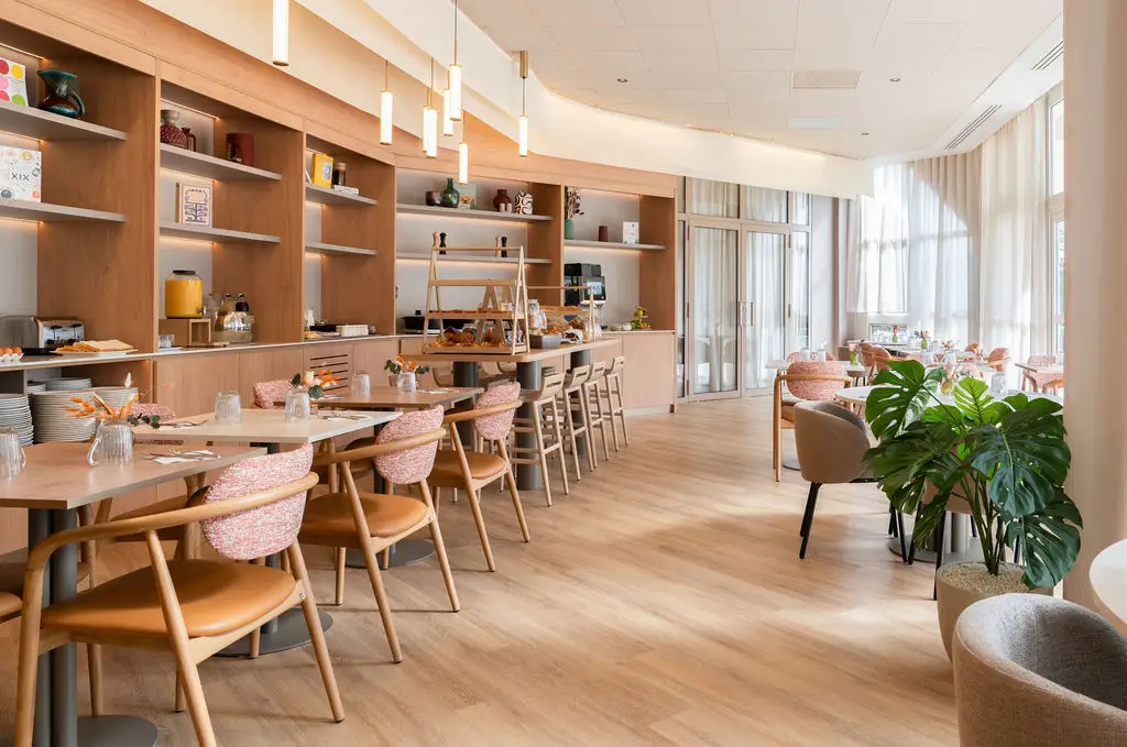 Mercure Tours Nord 16