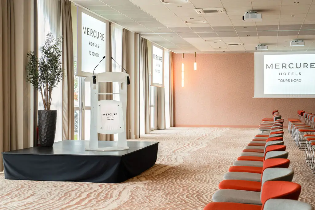 Mercure Tours Nord 3