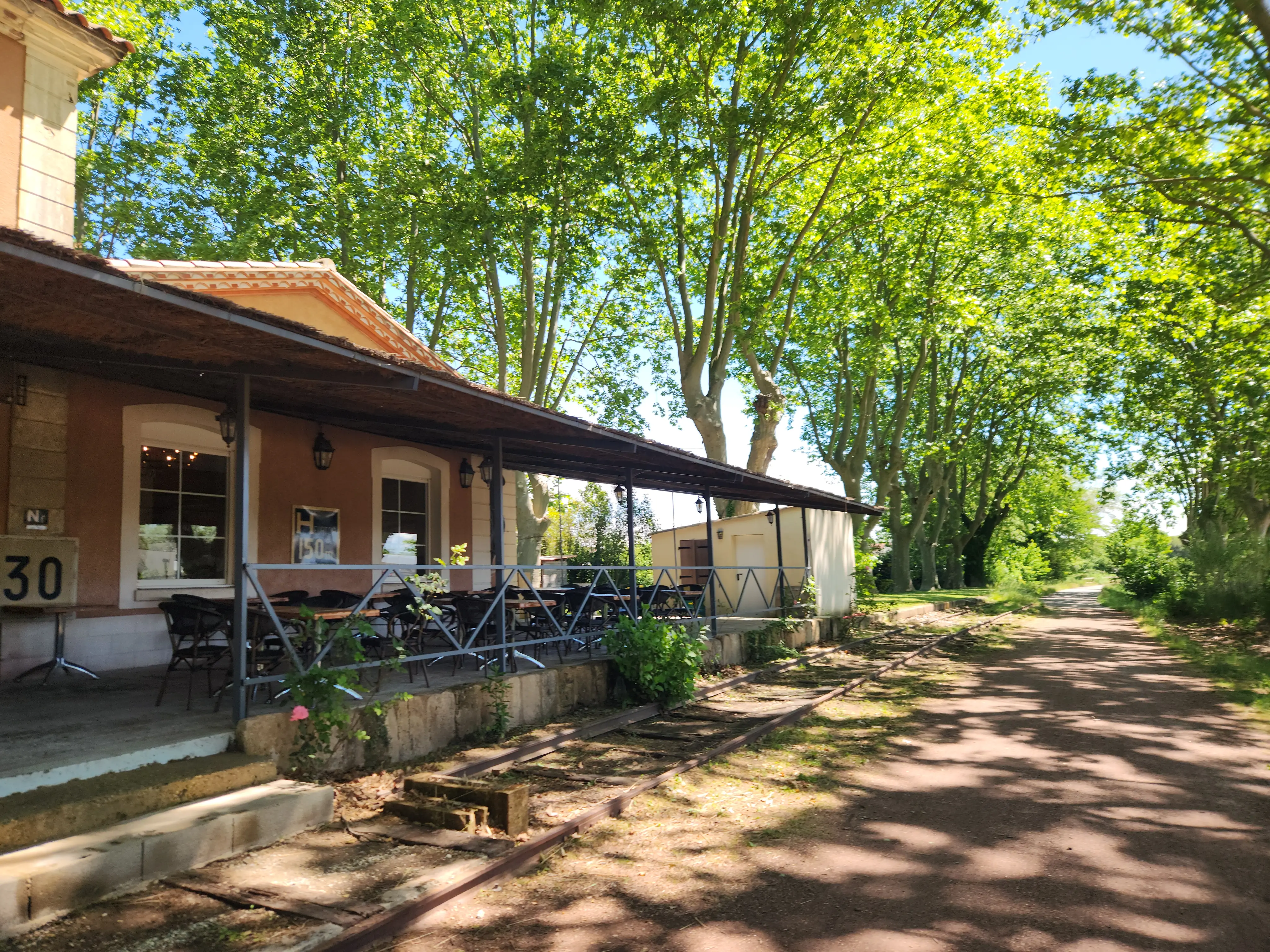 La Petite Gare 11