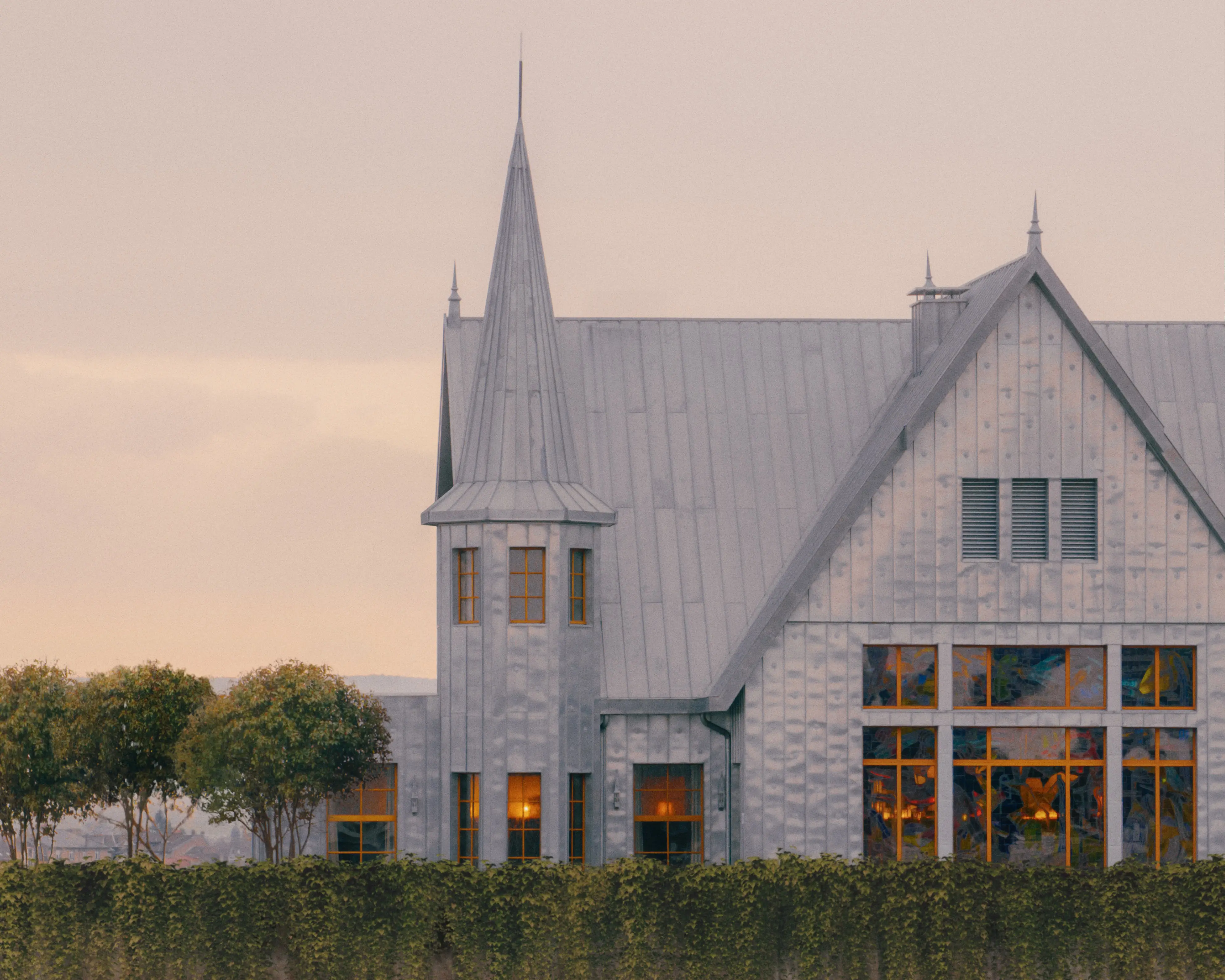 Maison Heler Metz, Curio Collection by Hilton 37