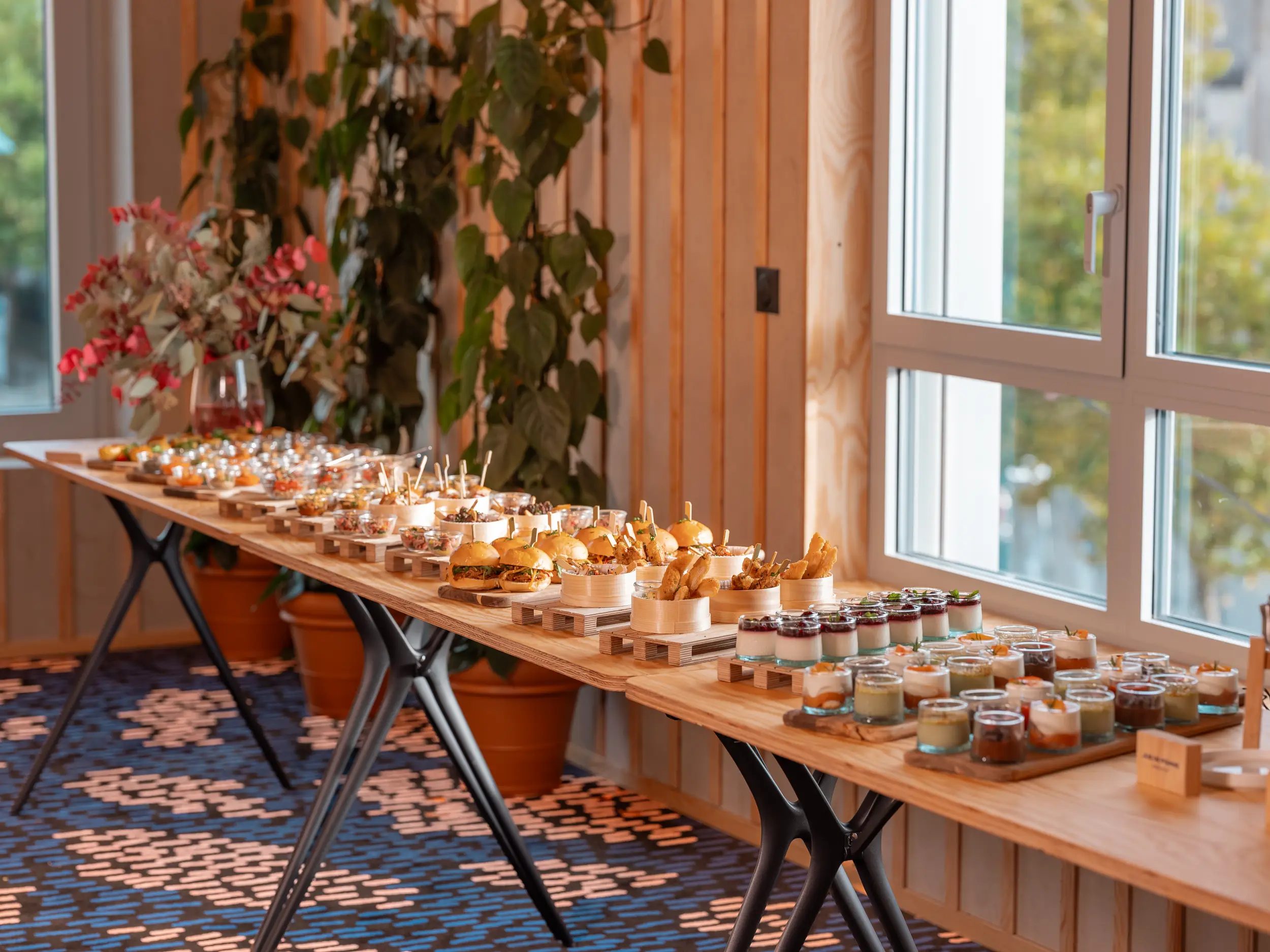 Eklo Hotel Bordeaux Centre Bastide 35
