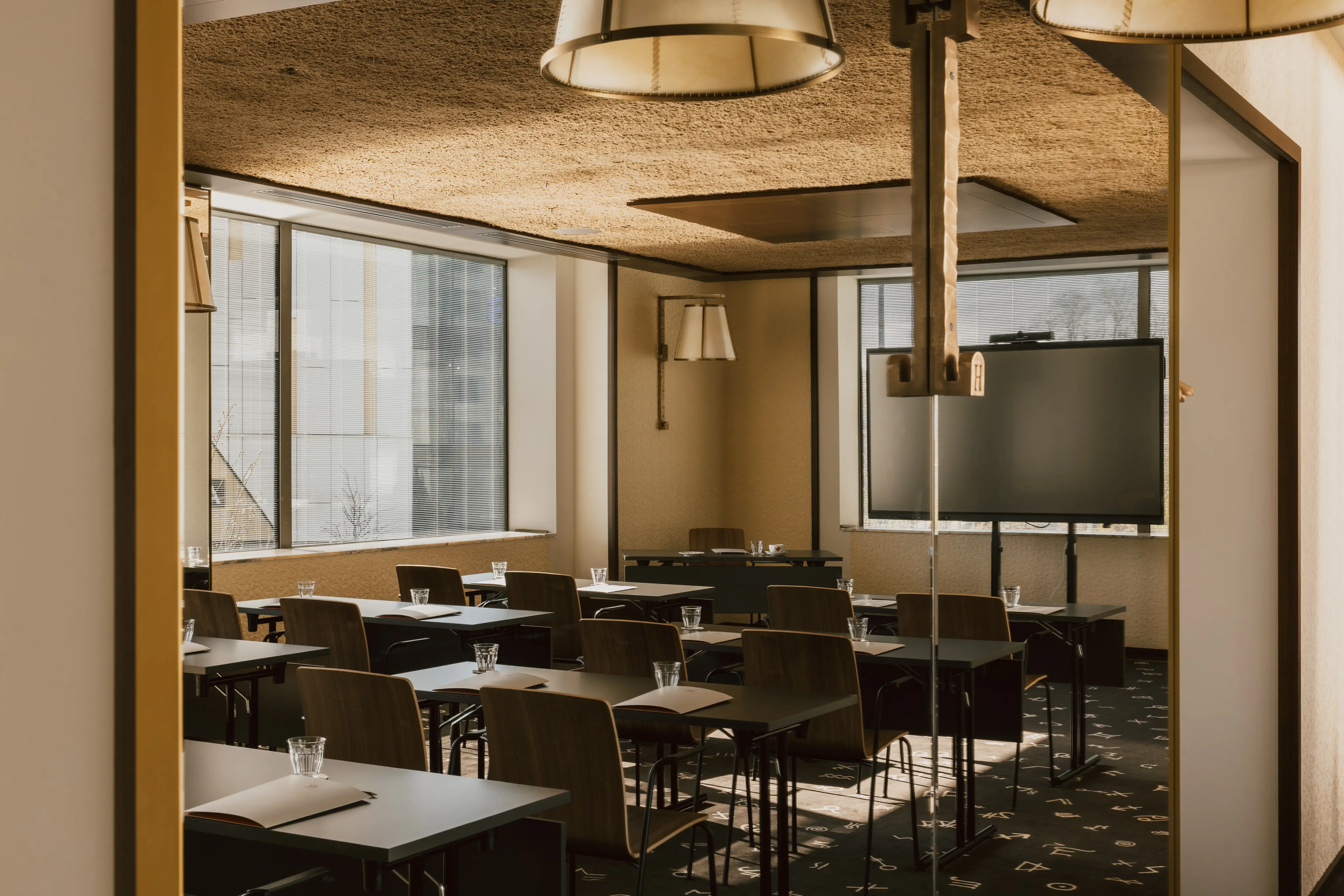 Maison Heler Metz, Curio Collection by Hilton 2
