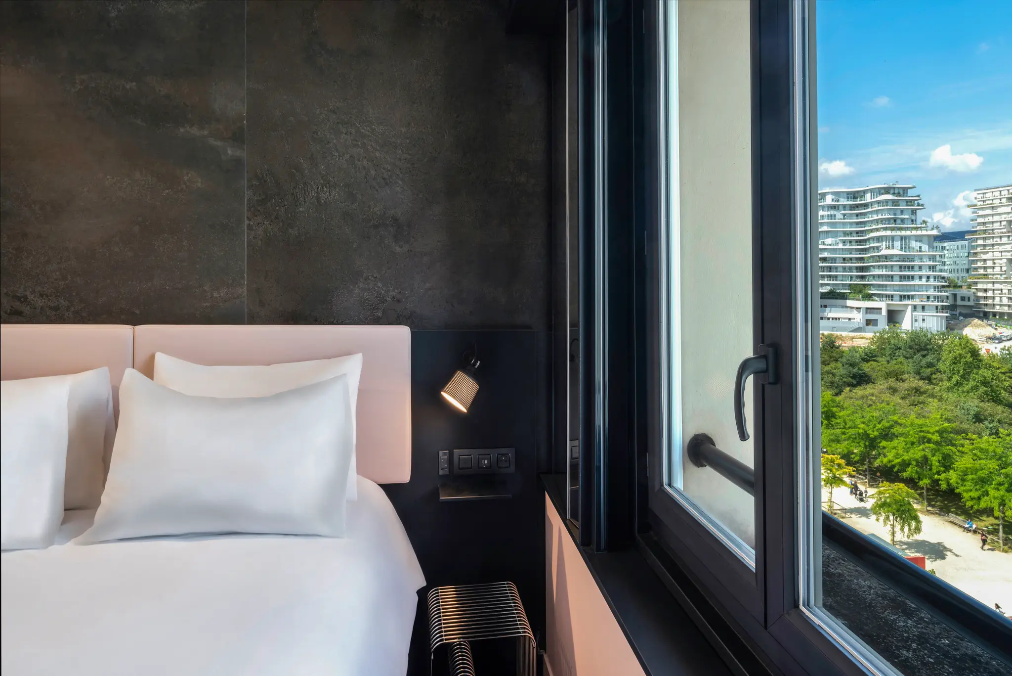 TRIBE Paris Batignolles 4