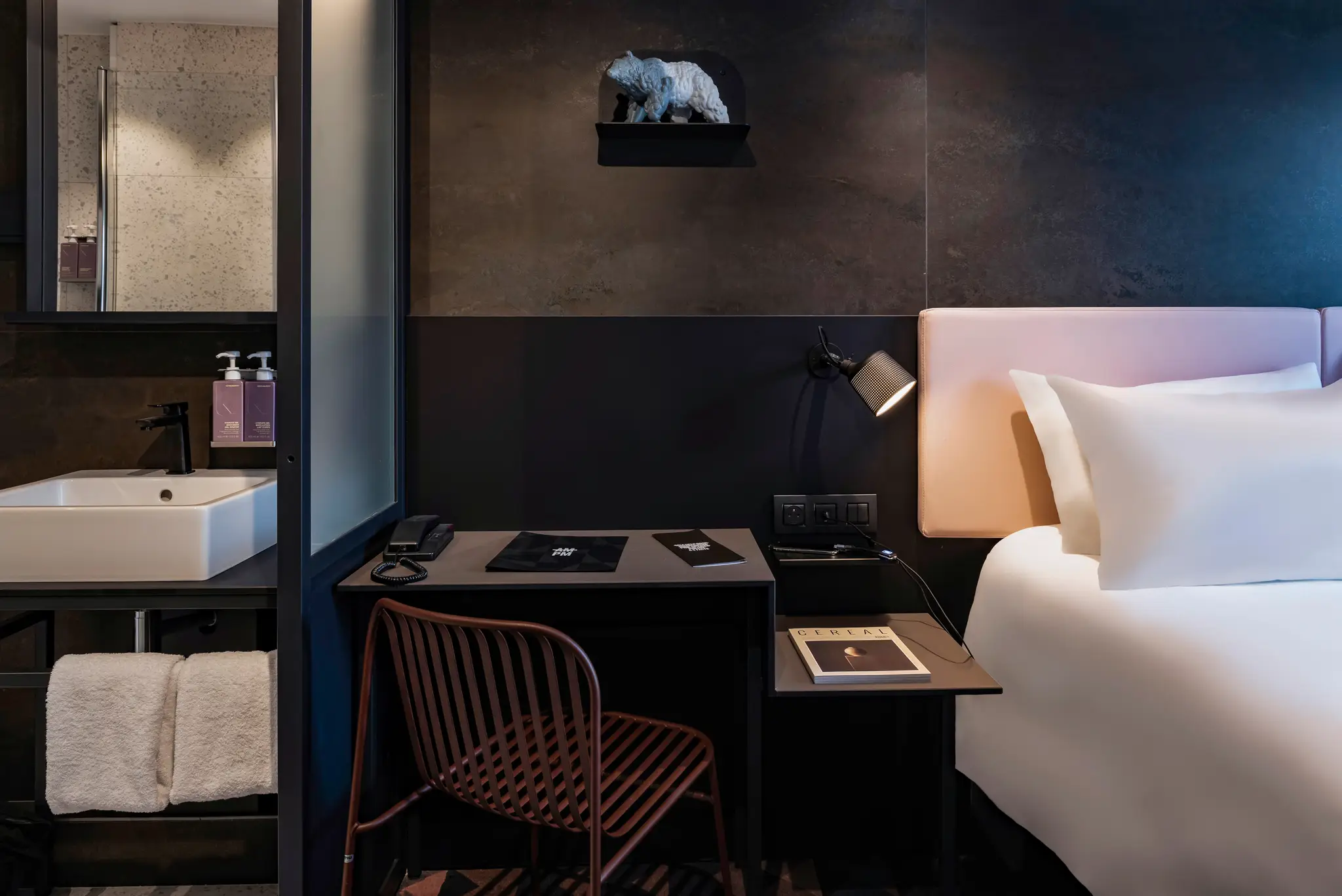 TRIBE Paris Batignolles 5