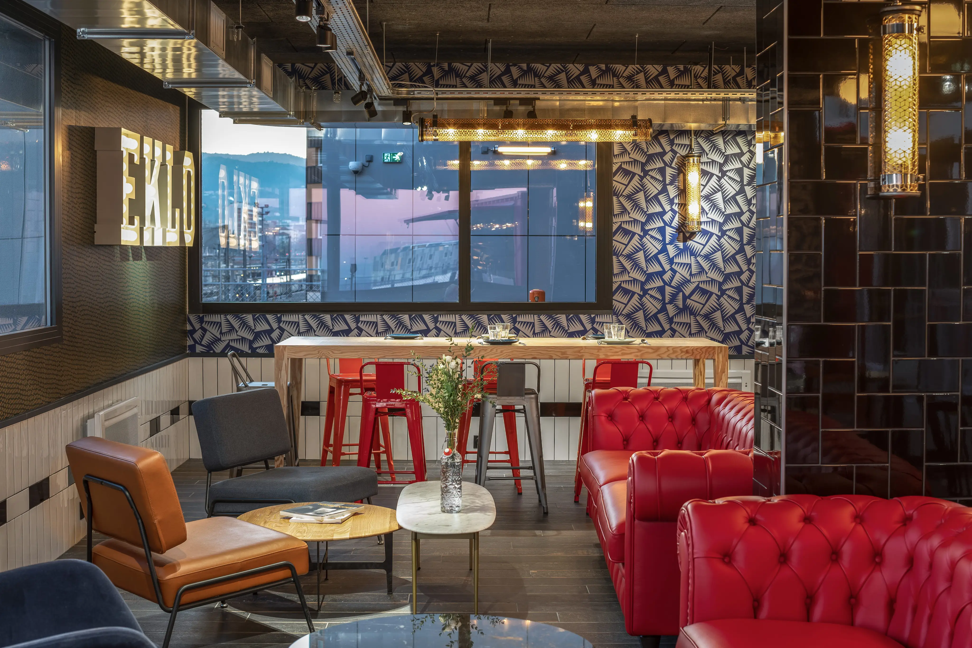 Eklo Hotel Clermont-Ferrand Centre Gare 5