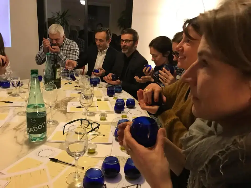 Atelier dégustation d'Huiles d'Olive 7