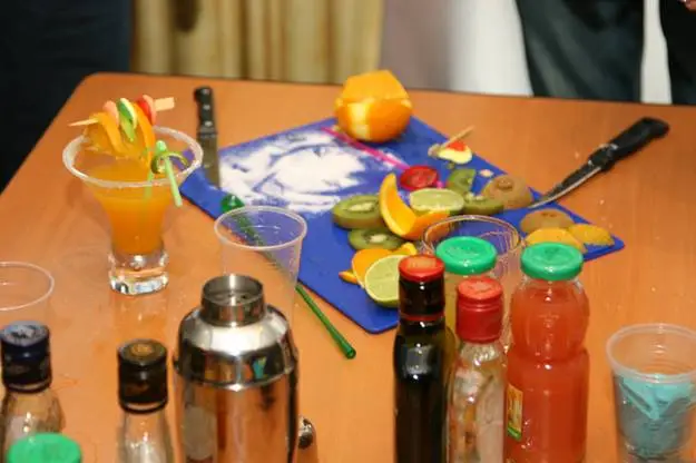 Incentive Cocktail 3
