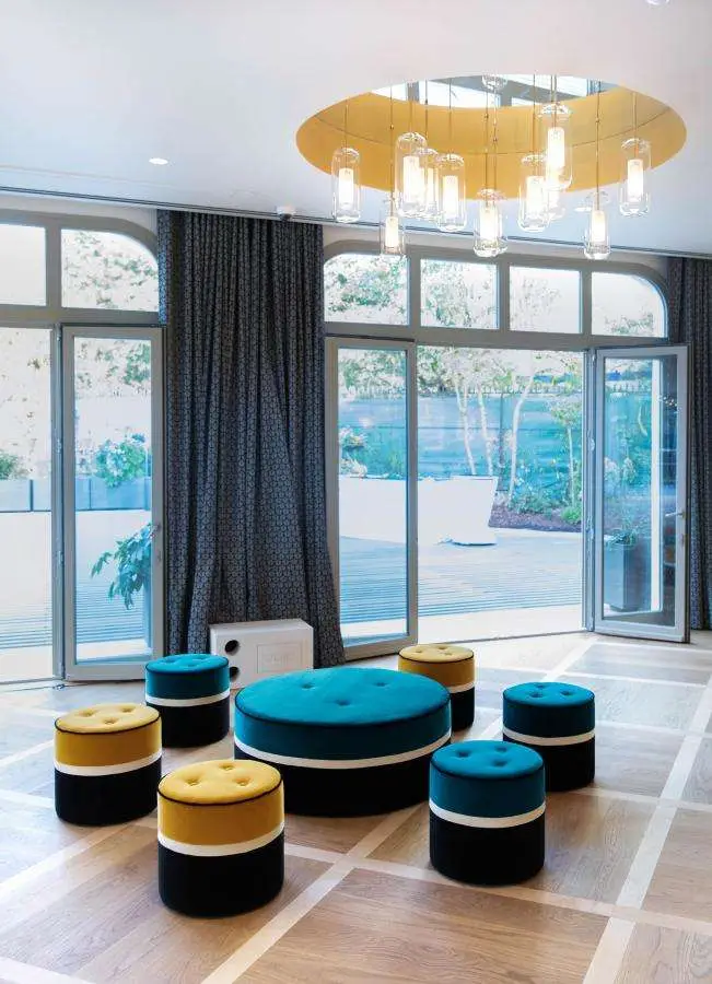 Le Pavillon des Princes 10