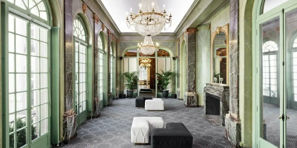 La Galerie Bourbon 1