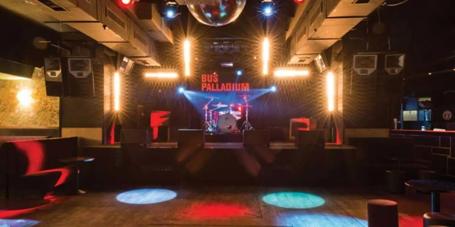 Bus Palladium 9