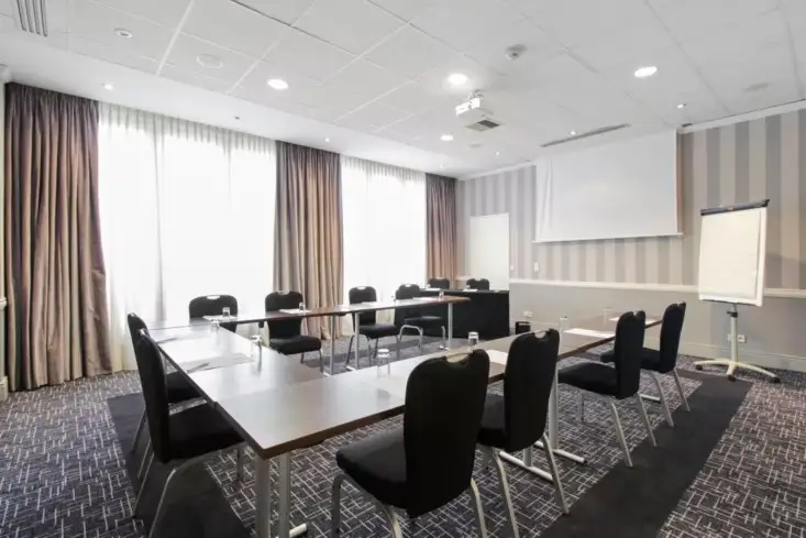Crowne Plaza Paris République 5