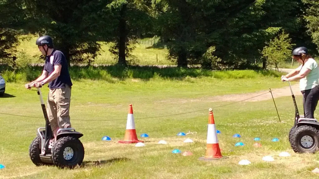 Slalom en Segways 2