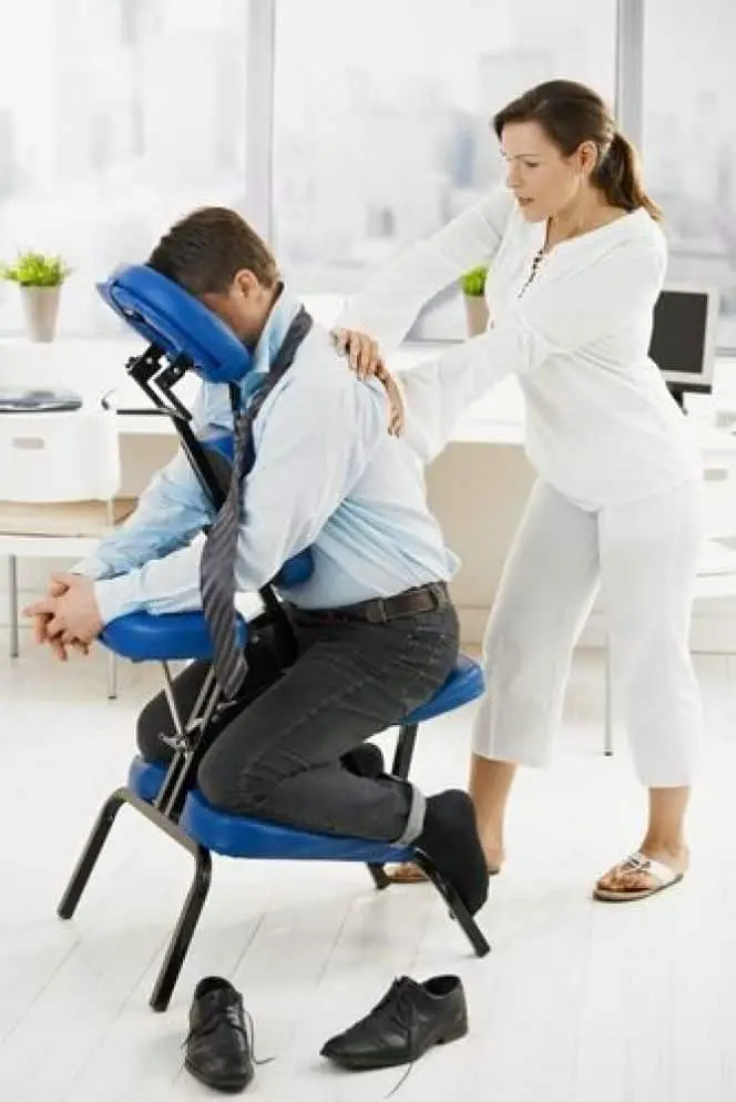 Massage au bureau 2
