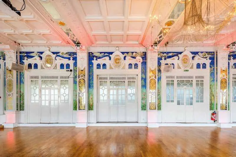 Le salon des miroirs 3