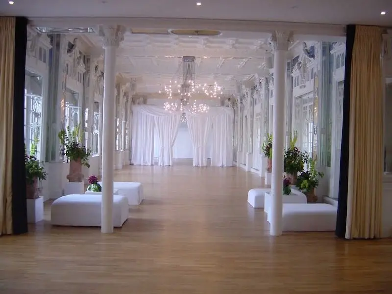 Le salon des miroirs 4