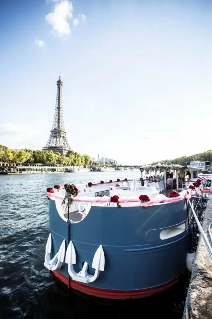 Le Yacht Joséphine 1