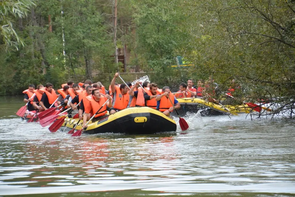 Raid en Rafting ! 1