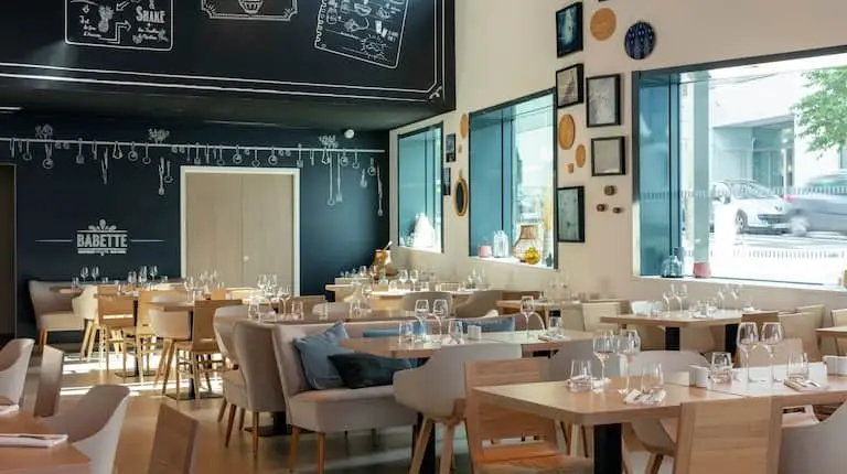 Garden Inn Massy 4