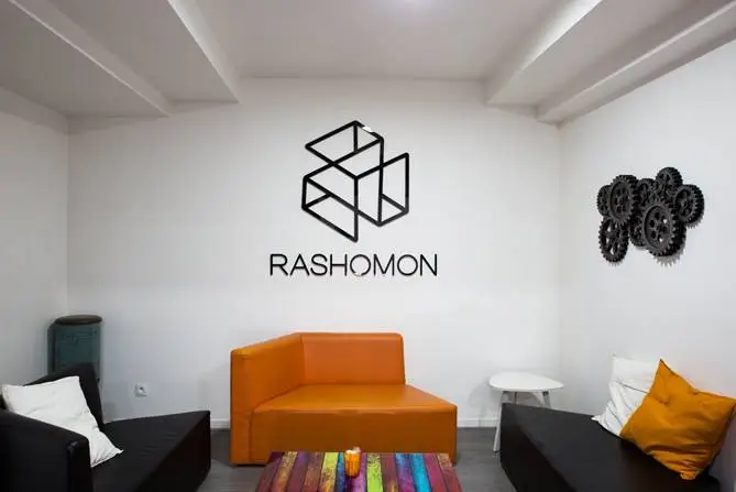 Rashomon Escape 2