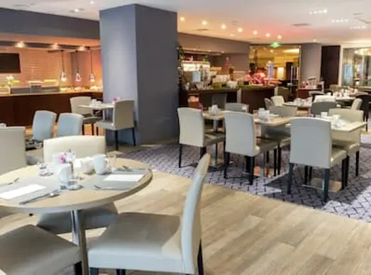 Hilton Paris La Défense 8
