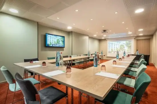 Holiday Inn Paris Gare de Lyon Bastille 2