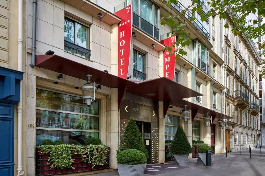 Hôtel Ampère 1