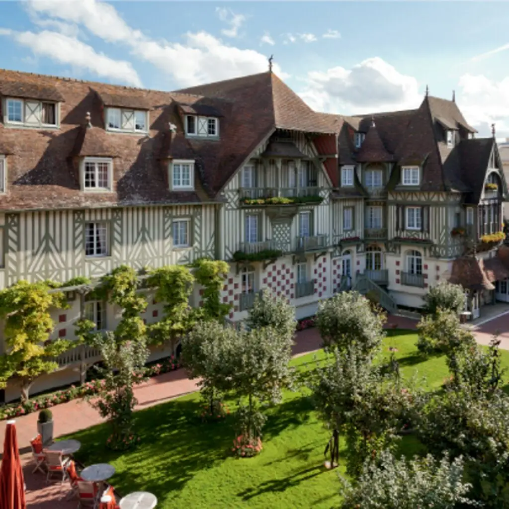 Hôtel Barrière - Le Normandy 6