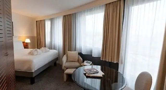 Hôtel MERCURE PARIS GARE MONTPARNASSE TGV 2