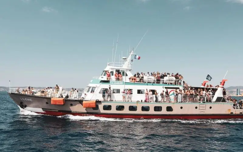 Croisières Marseille Calanques : l'Ilienne 11