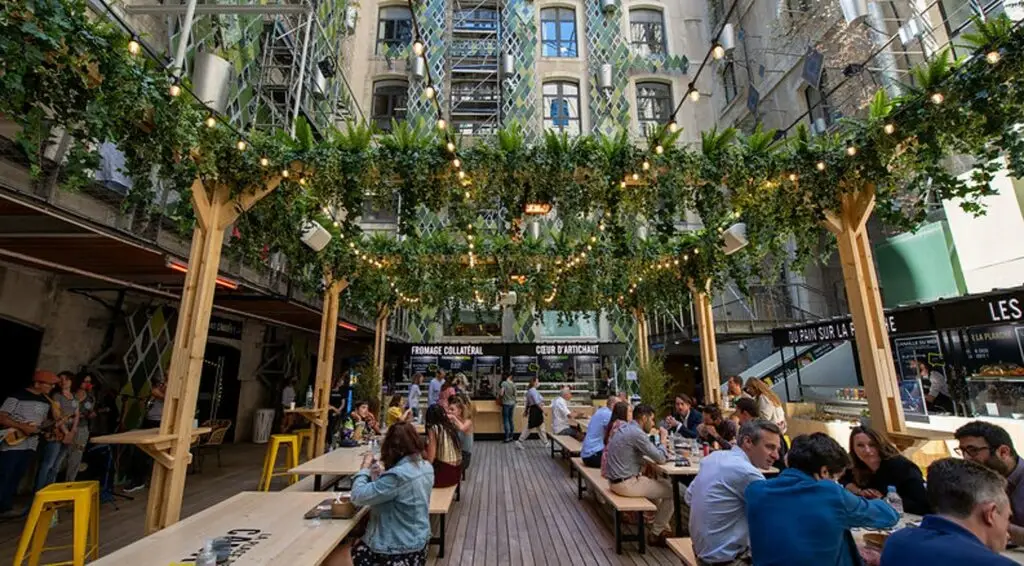 La Place Des Canailles