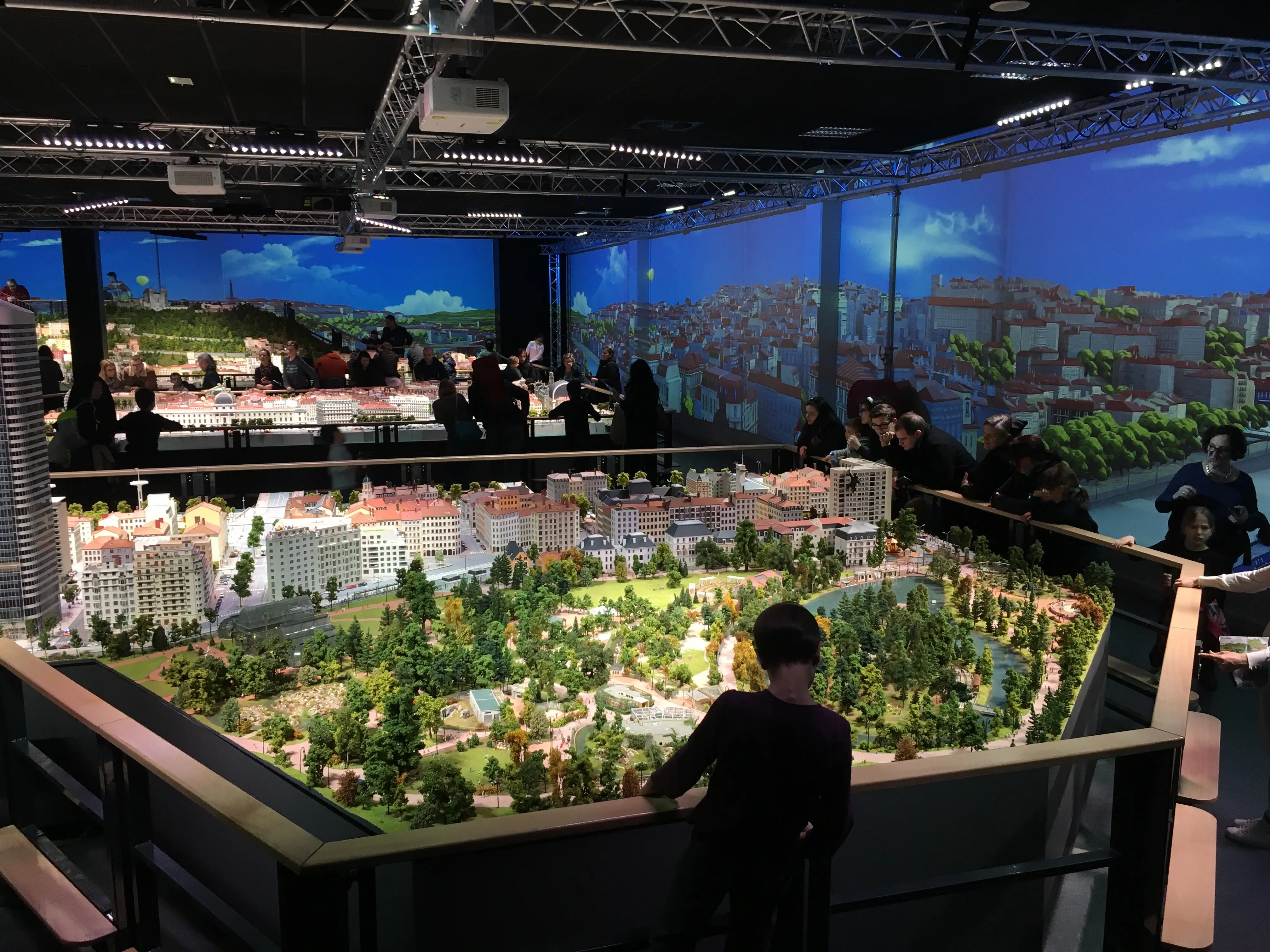 Mini world Lyon 2