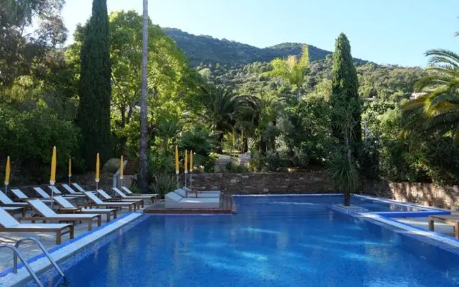 Hôtel La Piscine 5