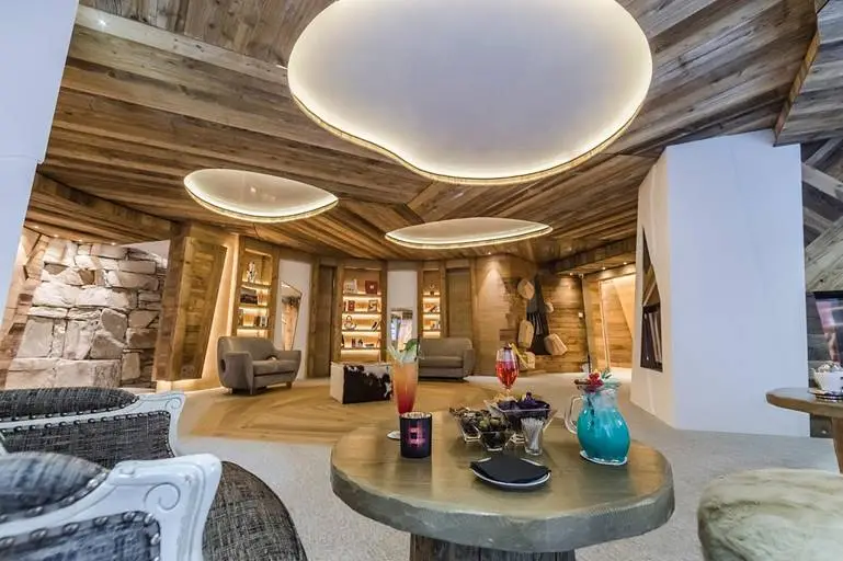 Hôtel Les Barmes de l'Ours 4