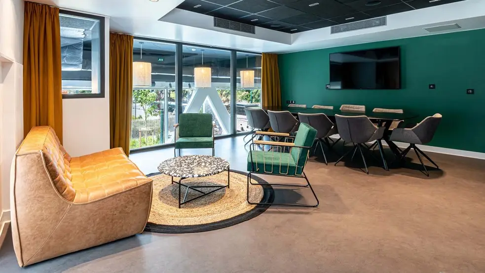Hôtel M-Treize Paris Asnières 5
