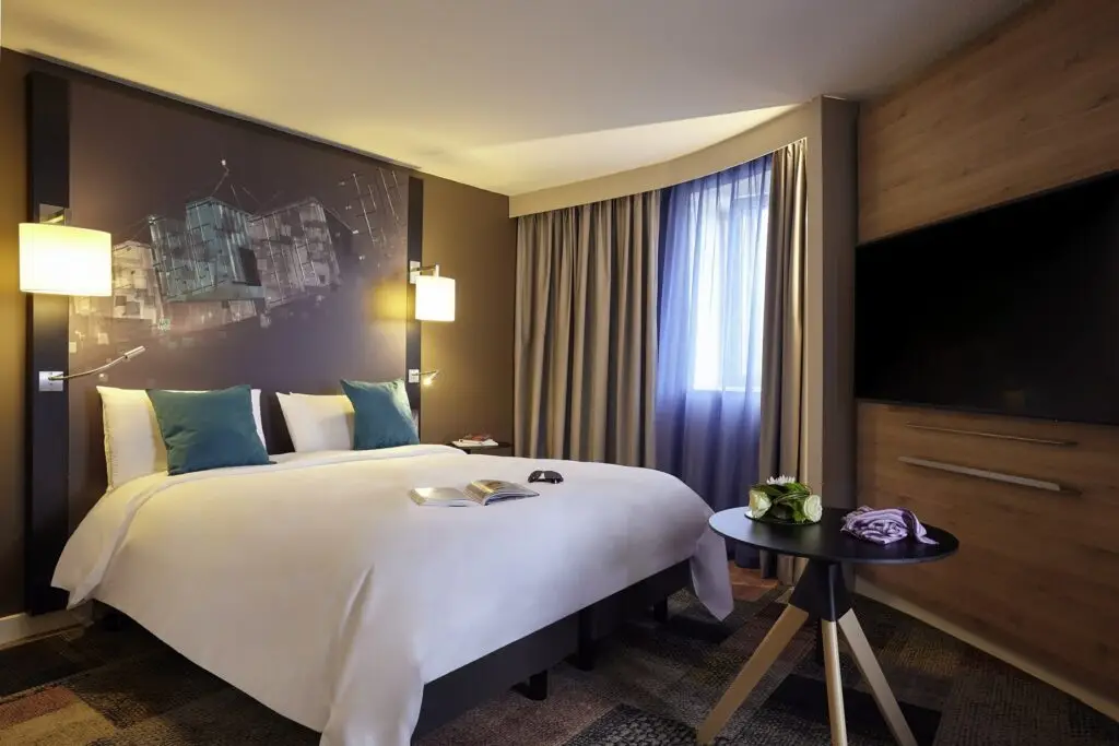 Hôtel Mercure Le Havre Centre Bassin du Commerce 9
