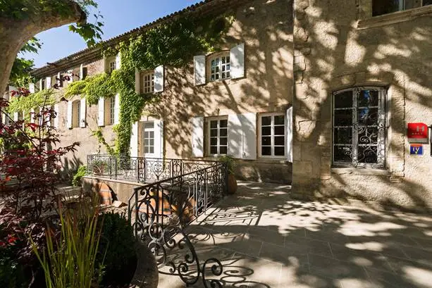 Hôtel Moulin de Vernègues 1